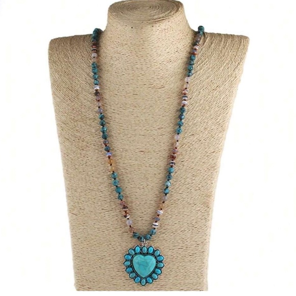 Luxe Turquoise Heart Long Necklace - Picture 5 of 6